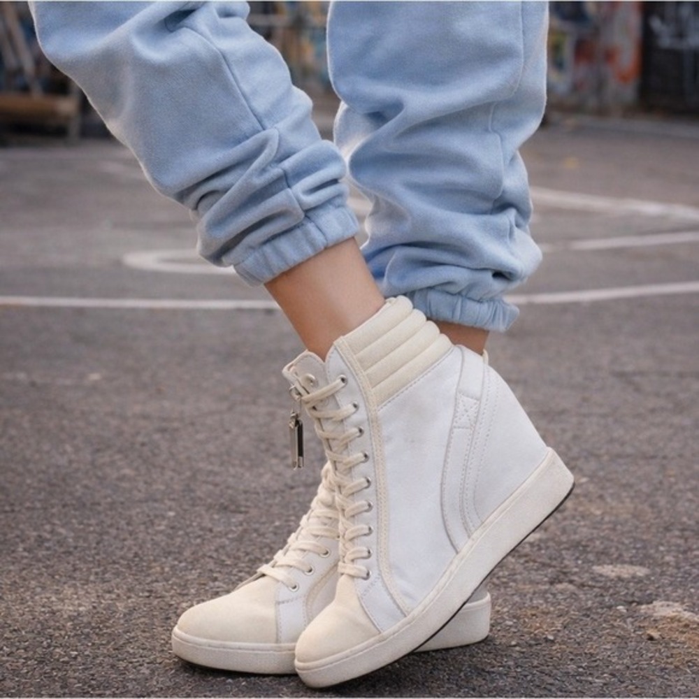L.A.M.B. Georgi Sz 7 Hidden Heel Wedge Canvas Sneakers Bratz Y2K
